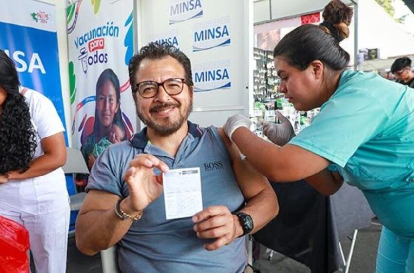 Minsa recomienda vacunarse contra la influenza y el neumococo ante el incremento de infecciones respiratorias agudas