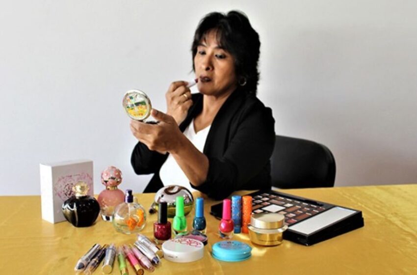 Evita regalar cosméticos que pongan en riesgo la salud de mamá