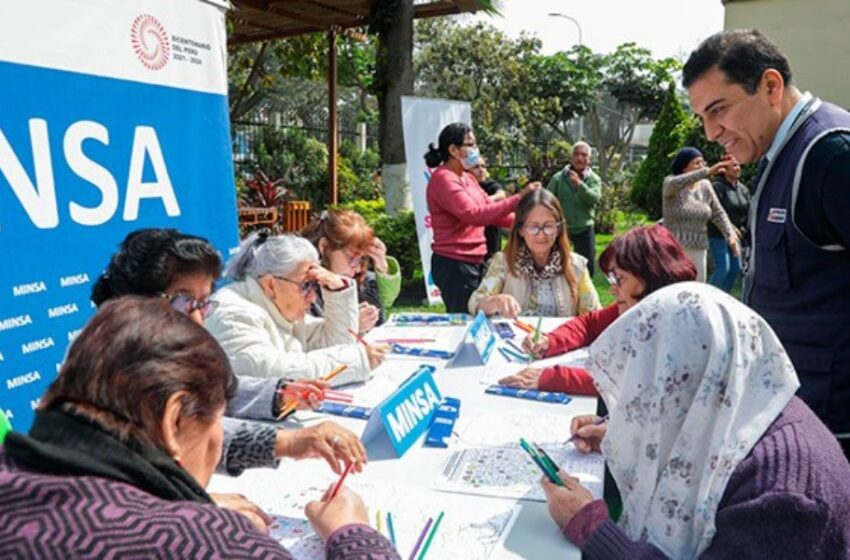 Minsa aprueba nueva norma técnica para fortalecer el cuidado integral de las personas adultas