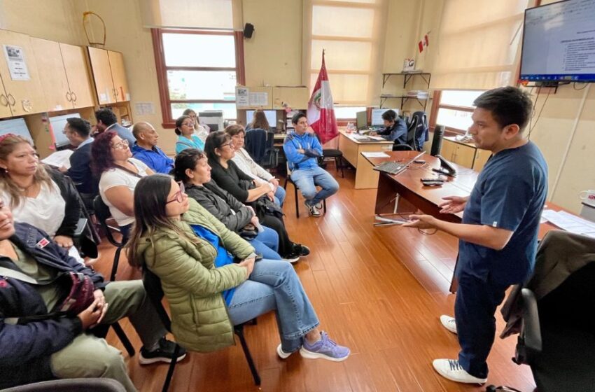Minsa capacita y envía equipos médicos a Jaén para enfrentar el dengue
