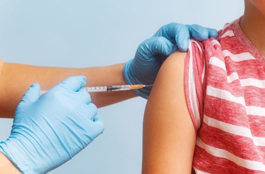 Ante aumento de virus respiratorios pediatras hacen urgente llamado a vacunar a niños y lactantes