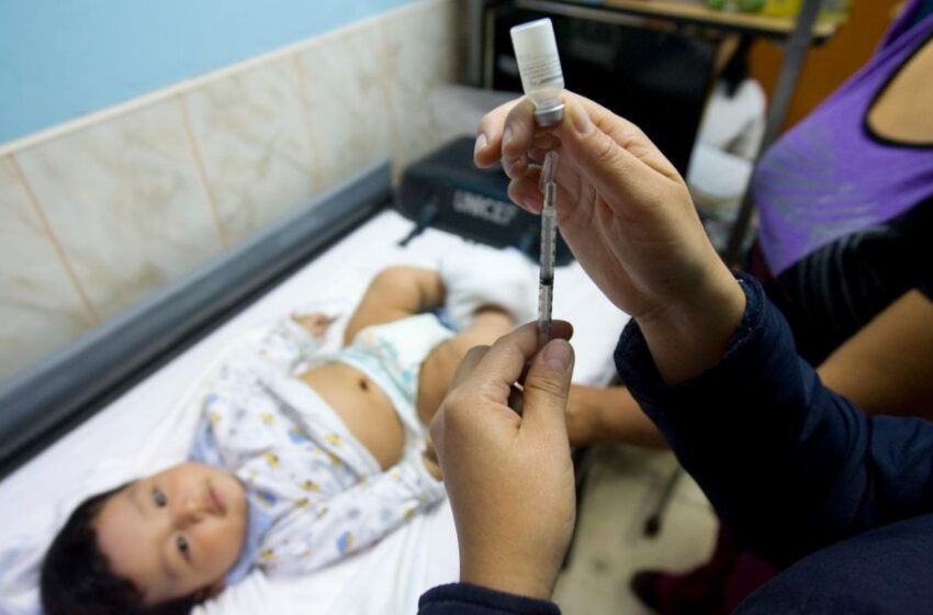 Minsa: llegó el invierno y es momento de proteger a sus hijos contra la influenza y la neumonía